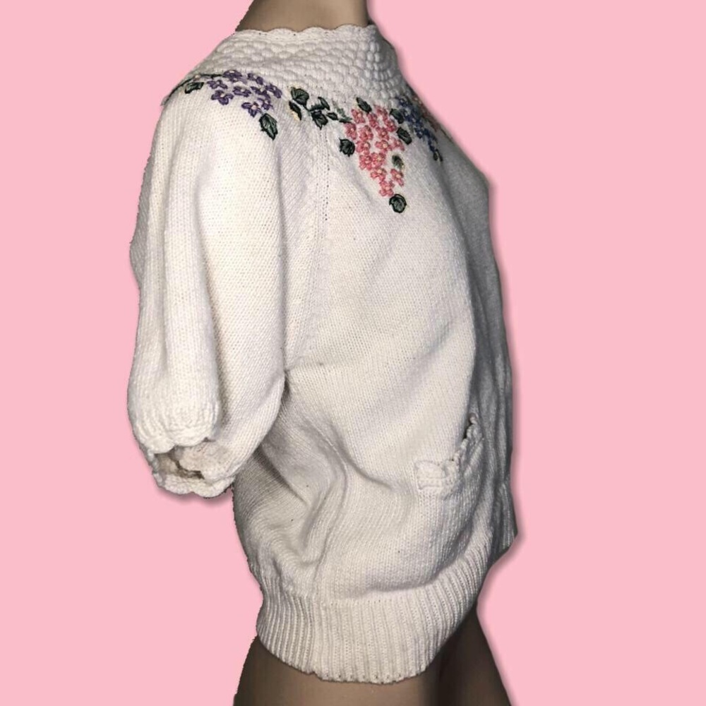 90s knitted floral white sweater
